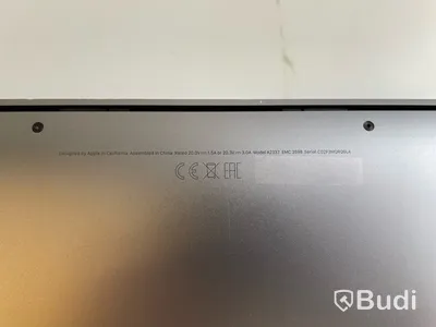 Dator Apple MacBook Air M1 (2020). OBS! Sprucken skärm.