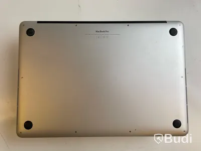 Dator Apple MacBook Pro 15tum (2015). OBS! Defekt skärm.
