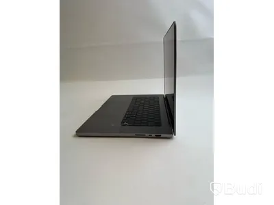 Dator MacBook Pro M1 16 tum (2021) inkl. laddare OBS! skadad tangentbordstangent