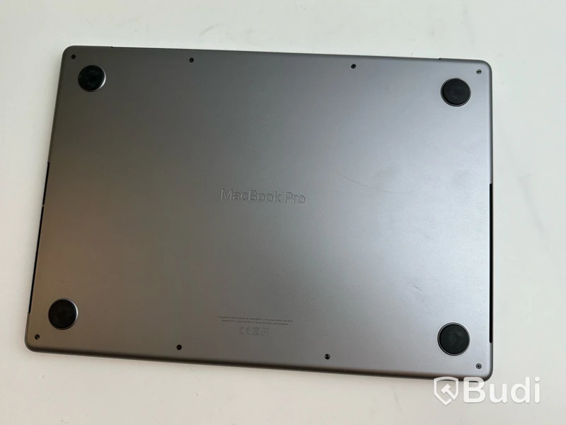 Dator Apple MacBook Pro M1 14 tum (2021) inkl. laddare.