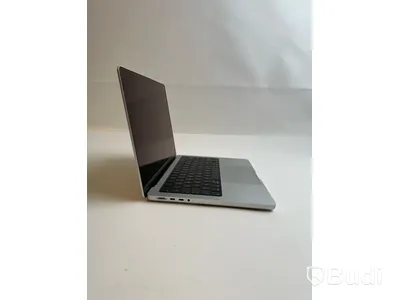 Dator Apple MacBook Pro M1 14 tum (2021) inkl. laddare.