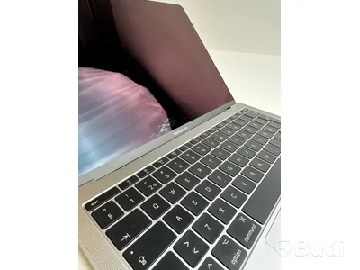 Dator Apple MacBook Pro 13 tum (2017) inkl. laddare