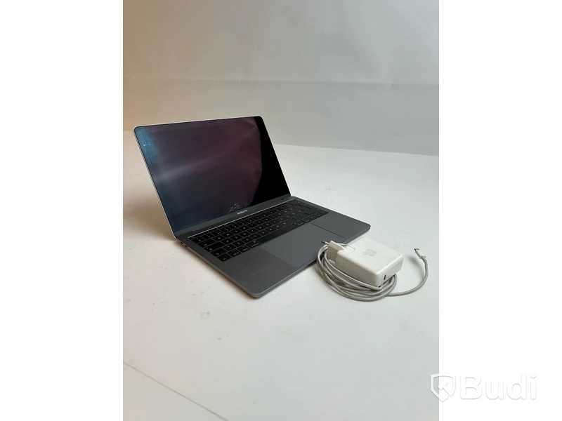 Dator Apple MacBook Pro 13 tum (2017) inkl. laddare