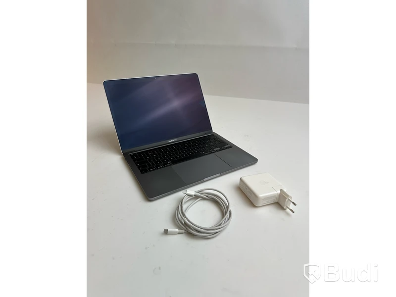 Dator Apple MacBook Pro 13 tum (2020) inkl. laddare.
