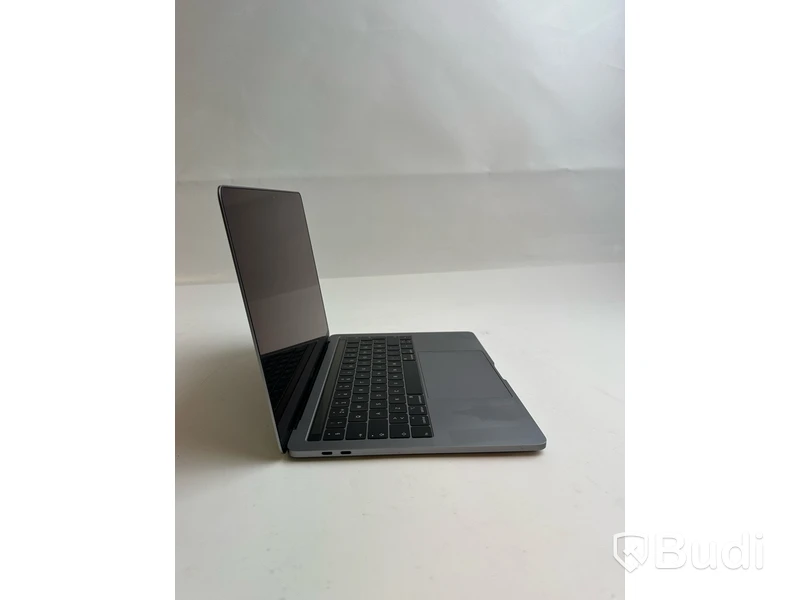 Dator Apple MacBook Pro 13 tum (2019) inkl. laddare