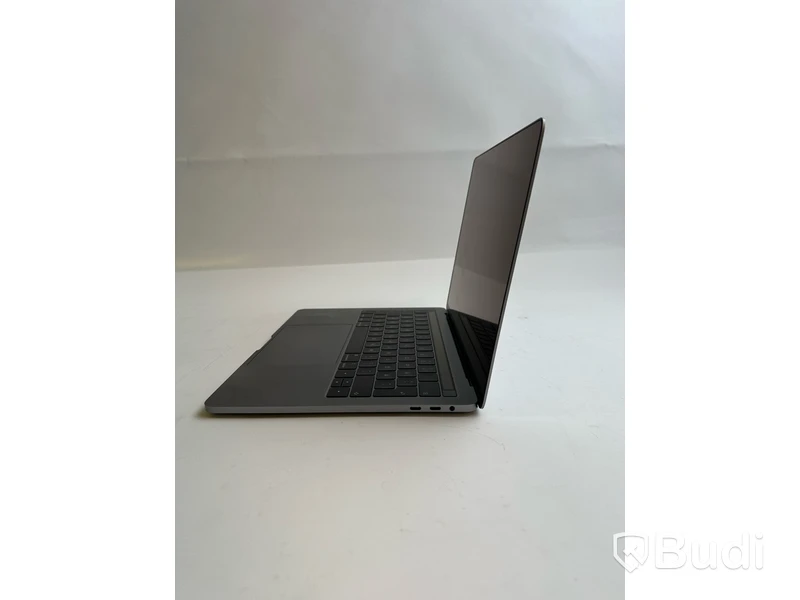 Dator Apple MacBook Pro 13 tum (2019) inkl. laddare