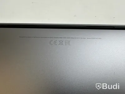 Dator Apple MacBook Pro 13 tum (2019) inkl. laddare