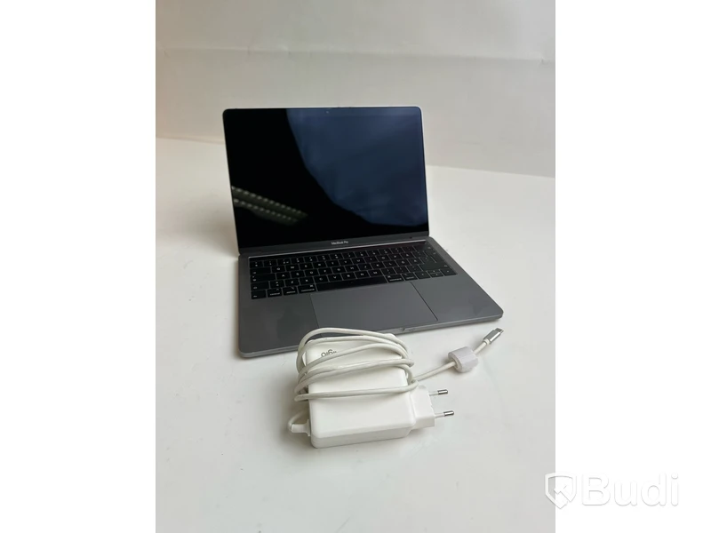Dator Apple MacBook Pro 13 tum (2019) inkl. laddare