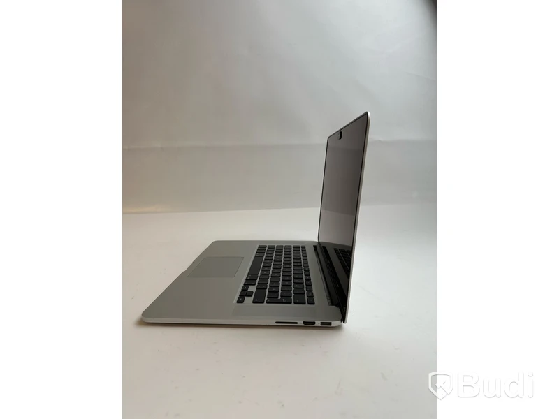 Dator Apple MacBook Pro Retina 15 tum (2013) inkl. laddare