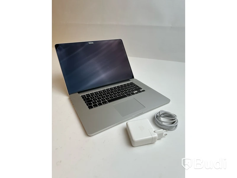 Dator Apple MacBook Pro Retina 15 tum (2013) inkl. laddare