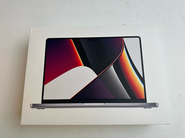 Dator Apple MacBook Pro M1 14 tum (2021) inkl. laddare.