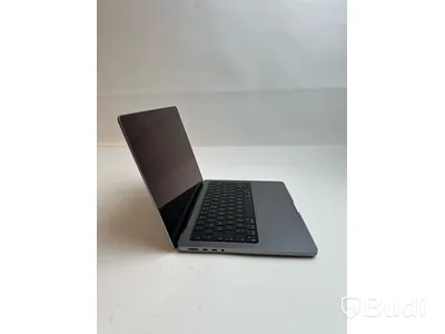 Dator Apple MacBook Pro M1 14 tum (2021) inkl. laddare.