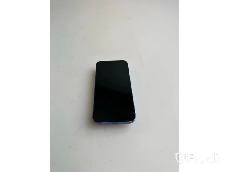 Mobil Apple iPhone 13 128GB. OBS! Trasig NFC.