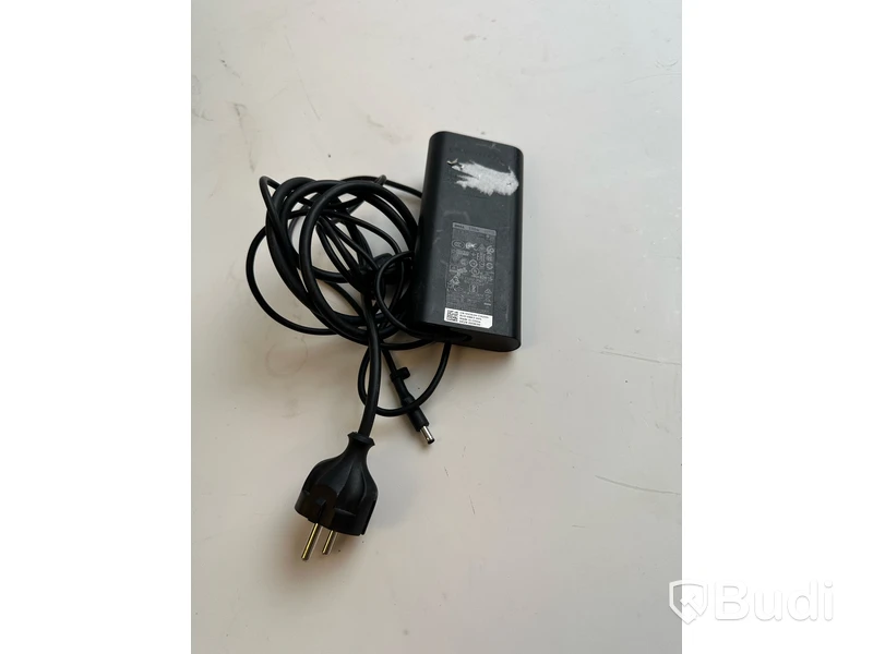 Dator Dell XPS 15 7590 inkl. laddare. OBS! Inget OS.