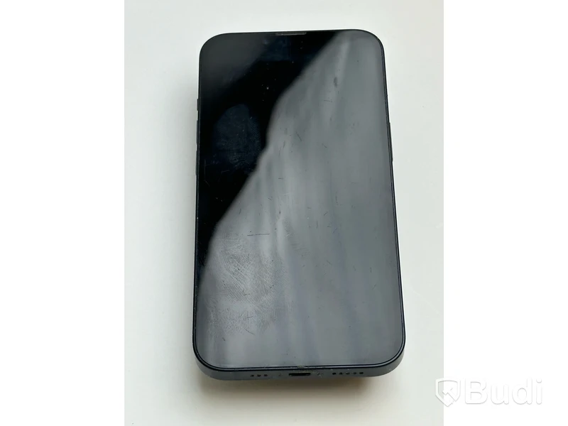 Mobil Apple iPhone 13 128GB. OBS! Repad skärm.