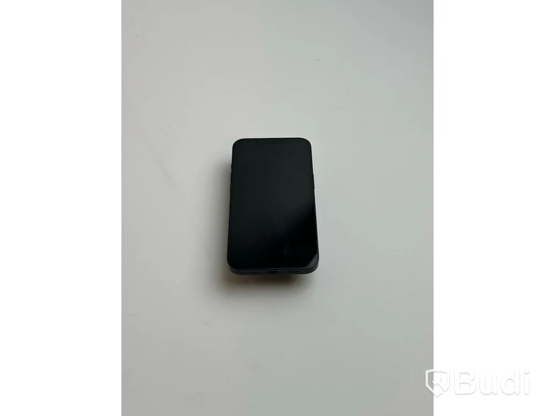 Mobil Apple iPhone 13 128GB.