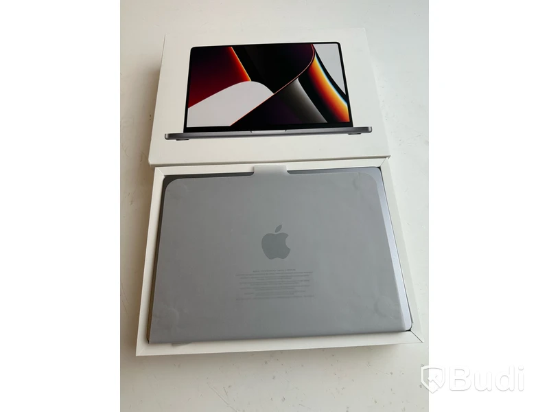 Dator Apple MacBook Pro 14 tum (2021) inkl. laddare.