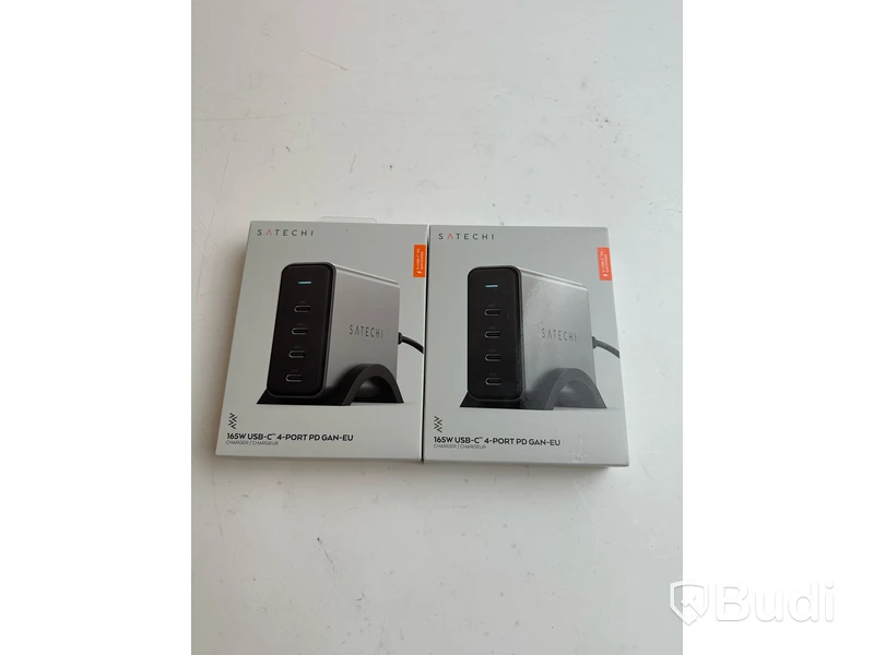 2 st. USB-laddare Satechi 165W USB-C x4.