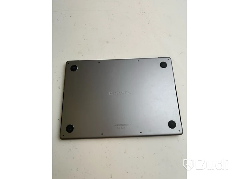 Dator Apple MacBook Pro 14 tum (2021) inkl. laddare.