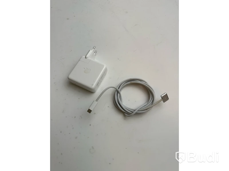 Dator Apple MacBook Pro 14 tum (2021) inkl. laddare.