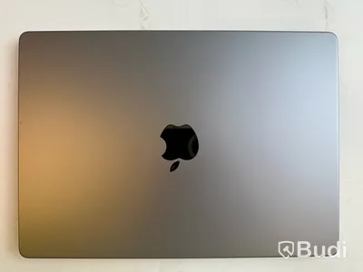 Dator Apple MacBook Pro 14 tum (2021) inkl. laddare.