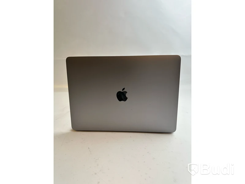 Dator Apple MacBook Pro 13 tum (2020) inkl. laddare.