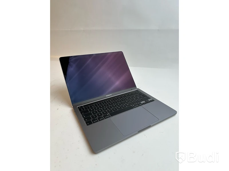 Dator Apple MacBook Pro 13 tum (2020) inkl. laddare.
