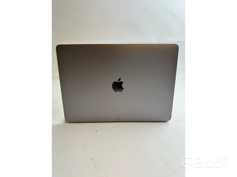 Dator Apple MacBook Pro 13 tum (2019) inkl. laddare.