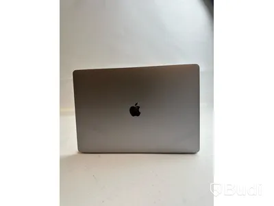 Dator Apple MacBook Pro 16 tum (2017) inkl. laddare.