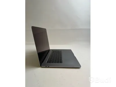 Dator Apple MacBook Pro 16 tum (2019) inkl. laddare.