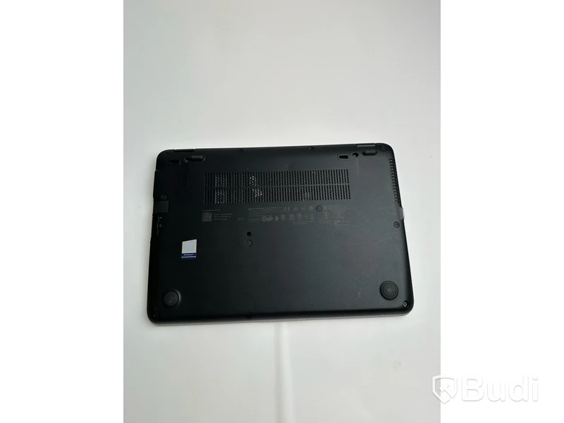 Dator HP EliteBook 820 G3. OBS! Låst BIOS och repor på chassit.