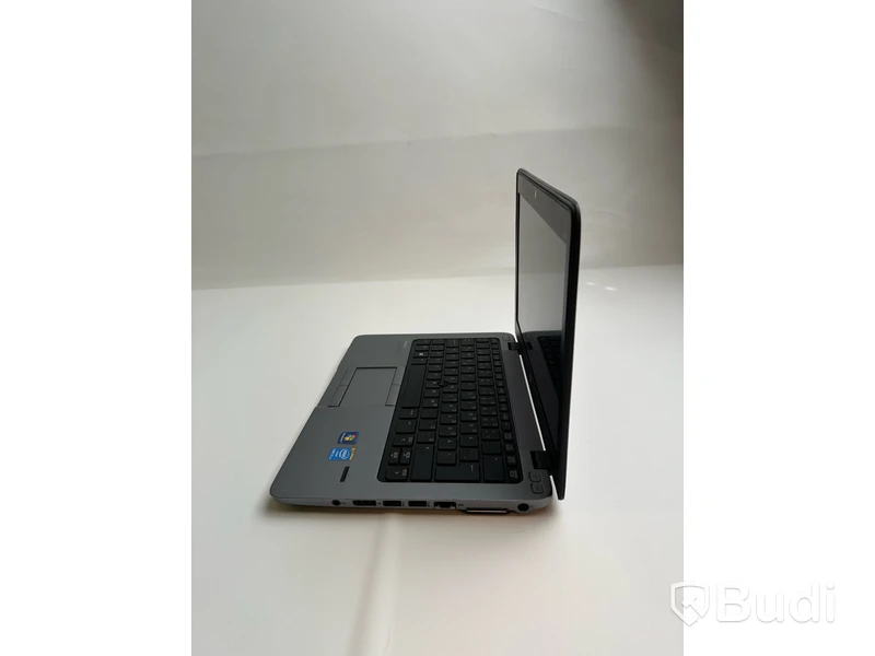 Dator HP EliteBook 820 G1. OBS! Låst BIOS och skadad chassi.