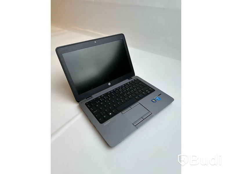Dator HP EliteBook 820 G1. OBS! Låst BIOS och skadad chassi.