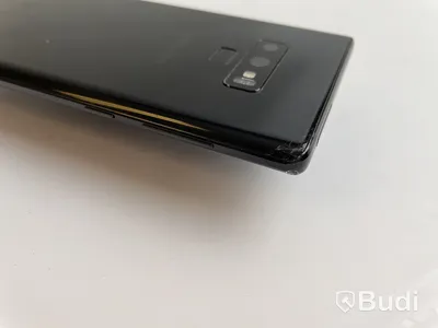 Mobil Samsung Galaxy Note 9. OBS! Sprucken skärm.