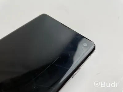 Mobil Samsung Galaxy S10. OBS! Skrapad skärm.