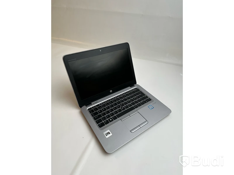 Dator HP EliteBook 820 G3. OBS! Låst BIOS och repor på chassit.