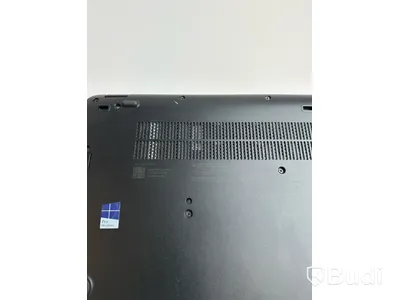 Dator HP EliteBook 820 G3. OBS! Låst BIOS och repor på chassit.
