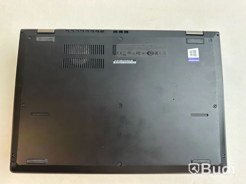 Dator Lenovo ThinkPad L380 Yoga. Obs! Trasig Chassi och inget OS.