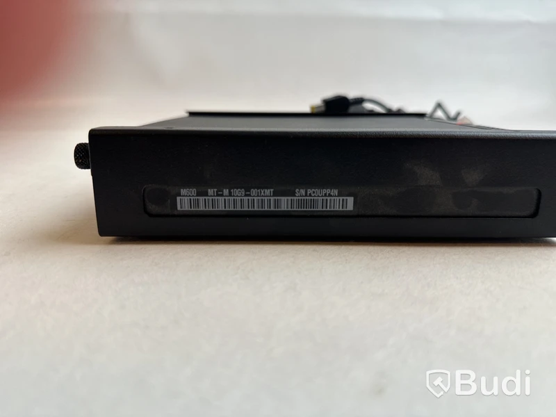 Dator Lenovo ThinkCentre M600. OBS! Inget OS.