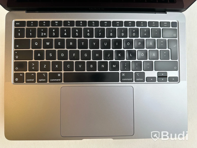 Dator Apple MacBook Air 13 tum (2020).