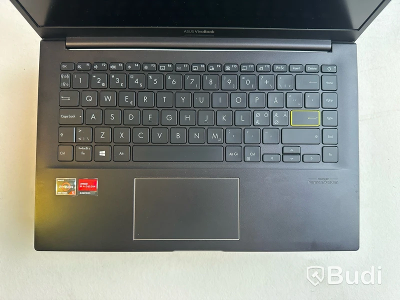 Dator Asus VivoBook M413I. Obs! Inget OS.