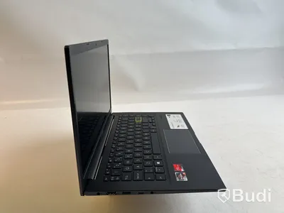 Dator Asus VivoBook M413I. OBS! Inget OS.