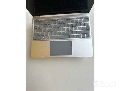 Dator Microsoft Surface Go.