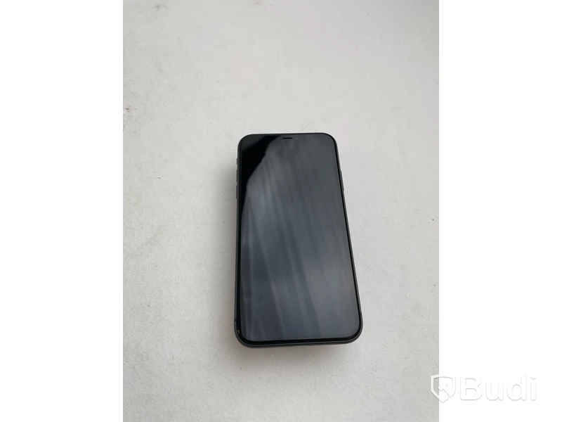 Mobil Apple iPhone 11 64GB.