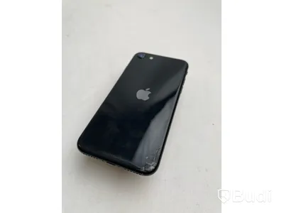 Mobil Apple iPhone SE. OBS! Skador på baksidan.