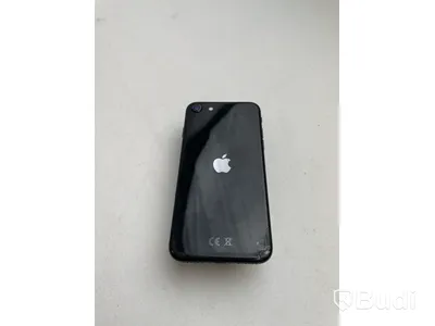 Mobil Apple iPhone SE. OBS! Skador på baksidan.
