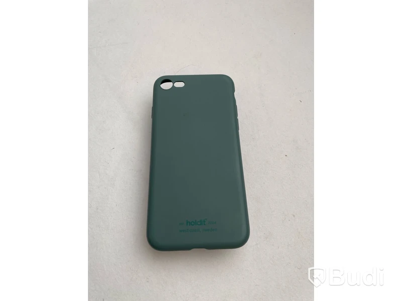 Mobil Apple iPhone SE. OBS! Skador på baksidan.
