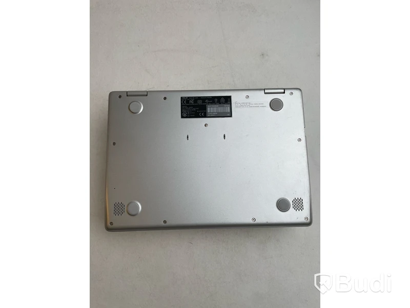 Dator Asus ChromeBook C423N.