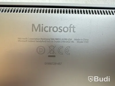 Dator Microsoft Surface Laptop. - batterifel