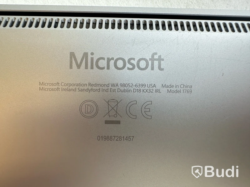 Dator Microsoft Surface Laptop. - batterifel